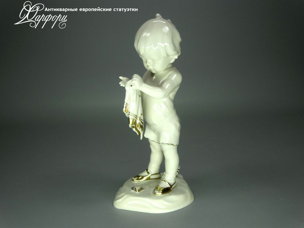 Купить фарфоровую статуэтку Metzler&Ortloff Летом на море